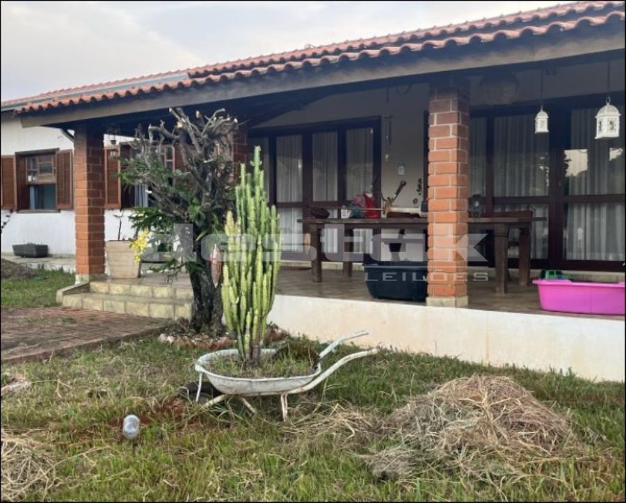 Chácara com Piscina em Piracicaba/SP Chácara com Piscina em Piracicaba/SP, localizado em Piracicaba - SP