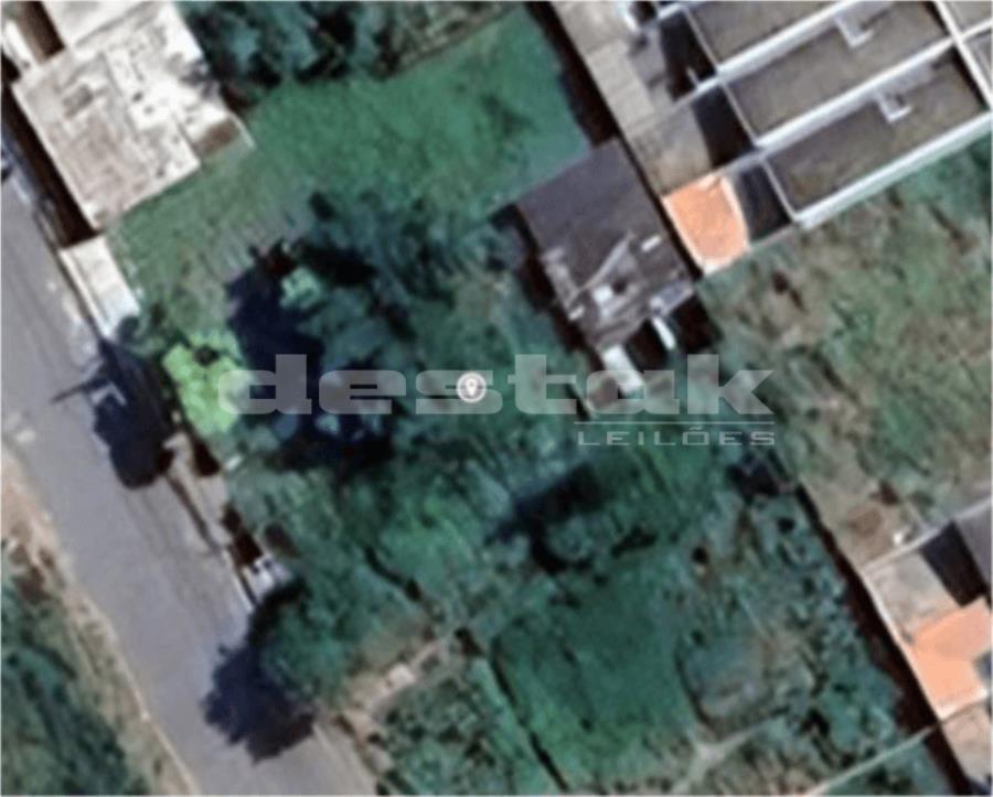 Casa em Pindamonhangaba/SP Casa em Pindamonhangaba/SP, localizado em Pindamonhangaba - SP