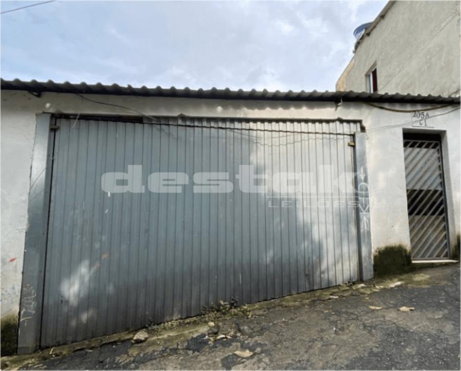 Casas e Salões Comerciais na Chácara Inglesa/SP Casas e Salões Comerciais na Chácara Inglesa/SP, localizado em São Paulo - SP, bairro Chácara Inglesa