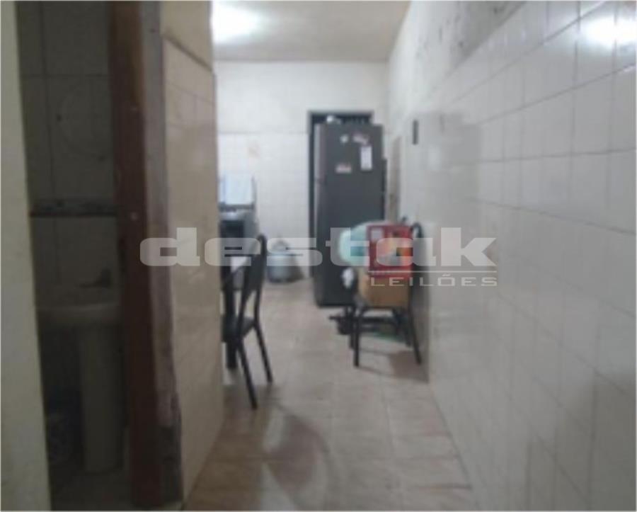 Três Casas na Vila Guiomar/SP Casa e Moto, localizado em São Paulo - SP