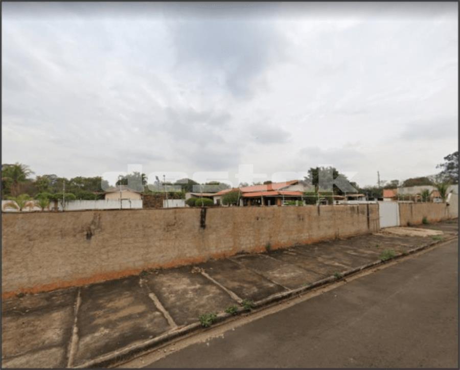 Chácara com Piscina em Piracicaba/SP Chácara com Piscina em Piracicaba/SP, localizado em Piracicaba - SP