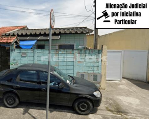 Imóvel com 03 Casas em São Sebastião/SP